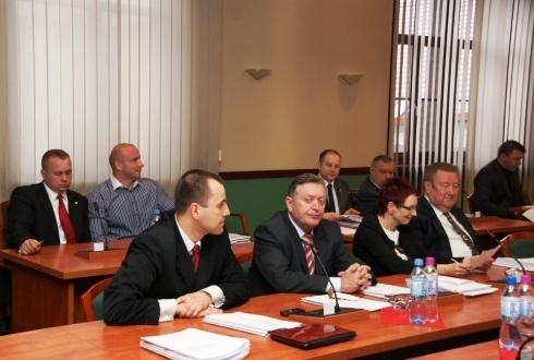 Prezydencka propozycja zmian budżetu na ten rok została przyjęta.